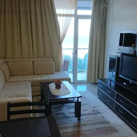 Apartman Sianie в центъра на слънчев бряг, само на няколко крачки от плажа *