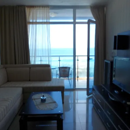 Sianie в центъра на слънчев бряг, само на няколко крачки от плажа